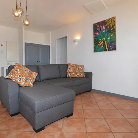 3 Bedroom Nice In Bastelicaccia